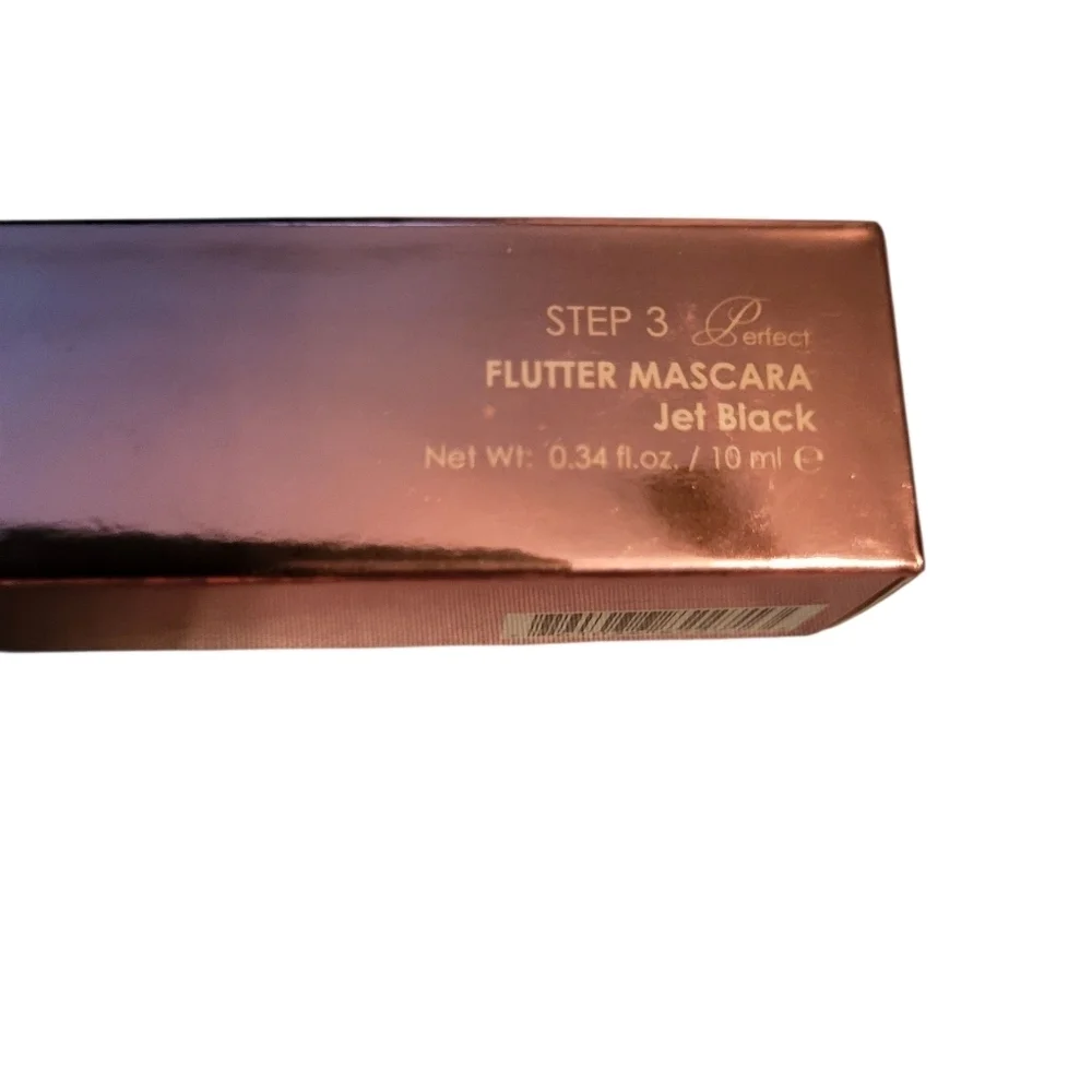 CLEARANCE! 2-Piece Manna Kadar Mascara & Lip Primer Bundle, New
